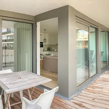 2 Bedroom Stunning Apartment In Oostende Exterior foto