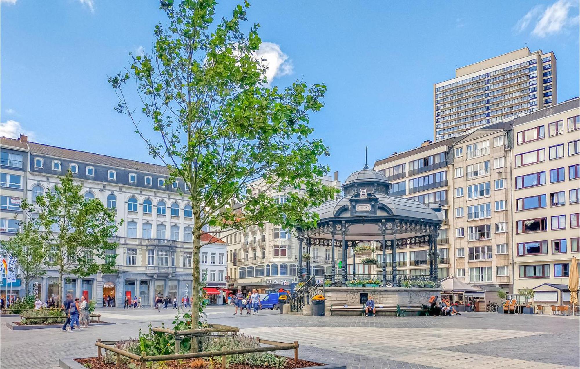 2 Bedroom Stunning In Appartement *